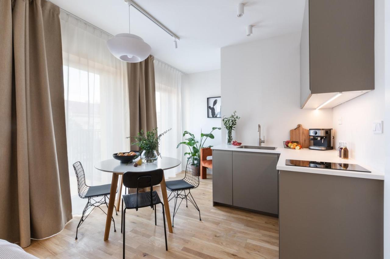 Turnkey I Republic Square Apartments Prague Exterior photo